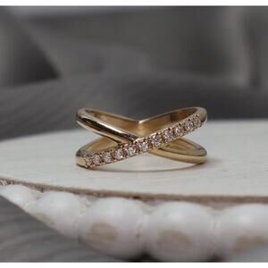 James Avery 14k Yellow Gold Diamond Pave Crossed Ring 4.5G / Sz 6.5